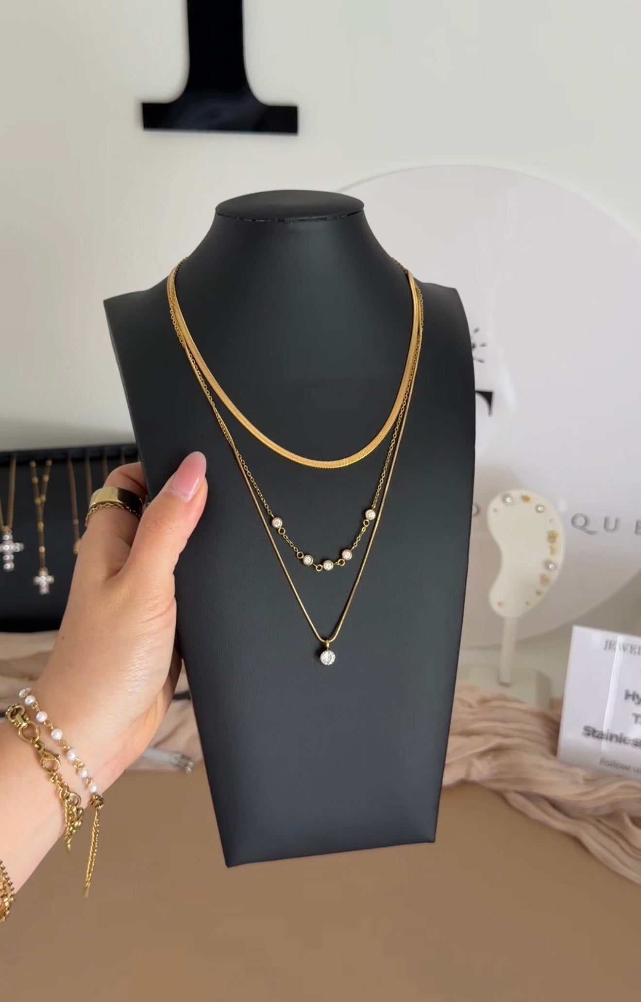 Isabella Necklace