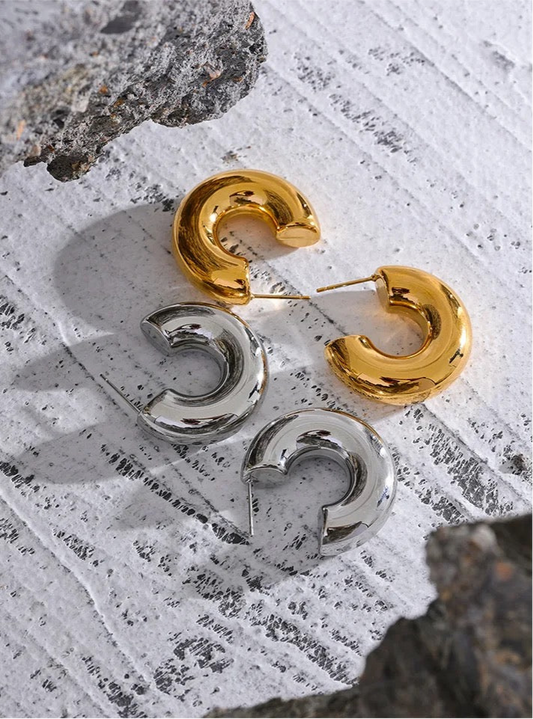 LIORA EARRINGS