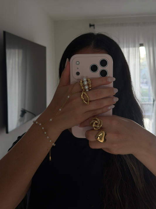 Alice Ring