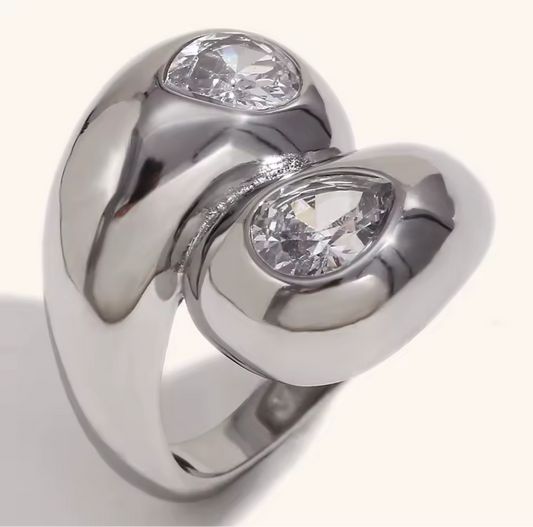 LIORA RING- Gold filled