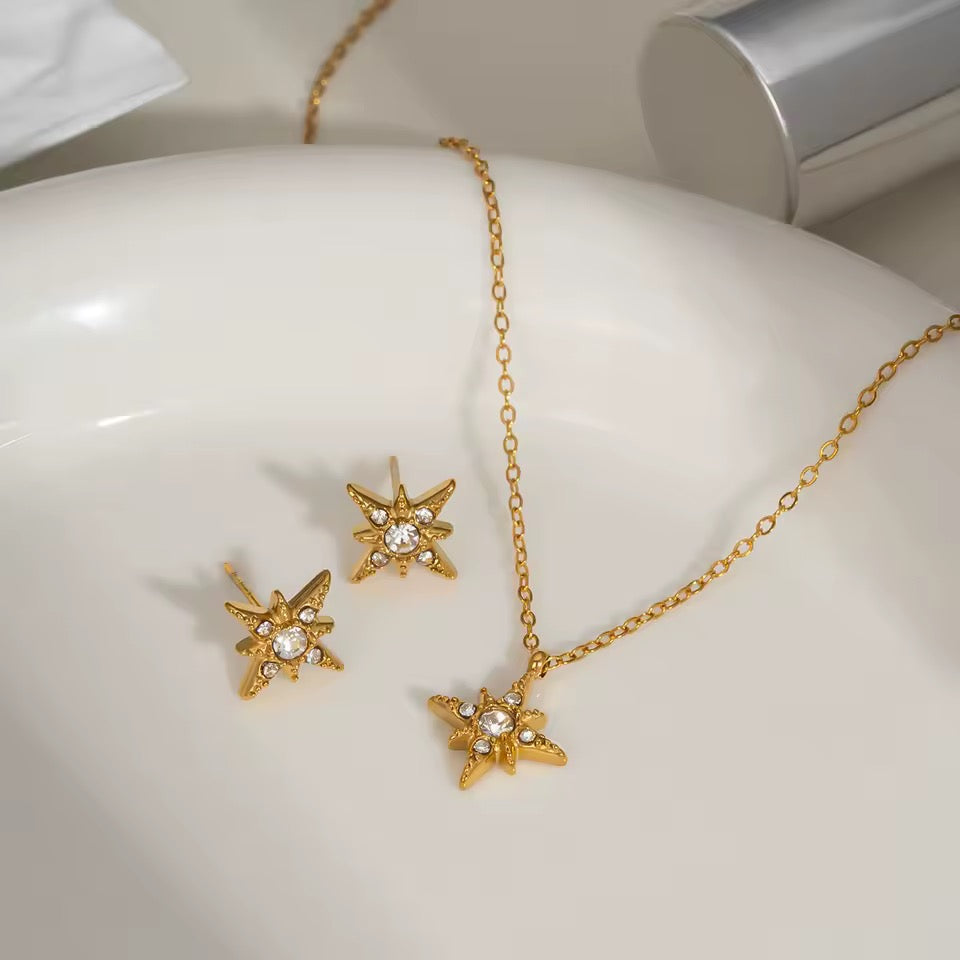 STAR EARRINGS