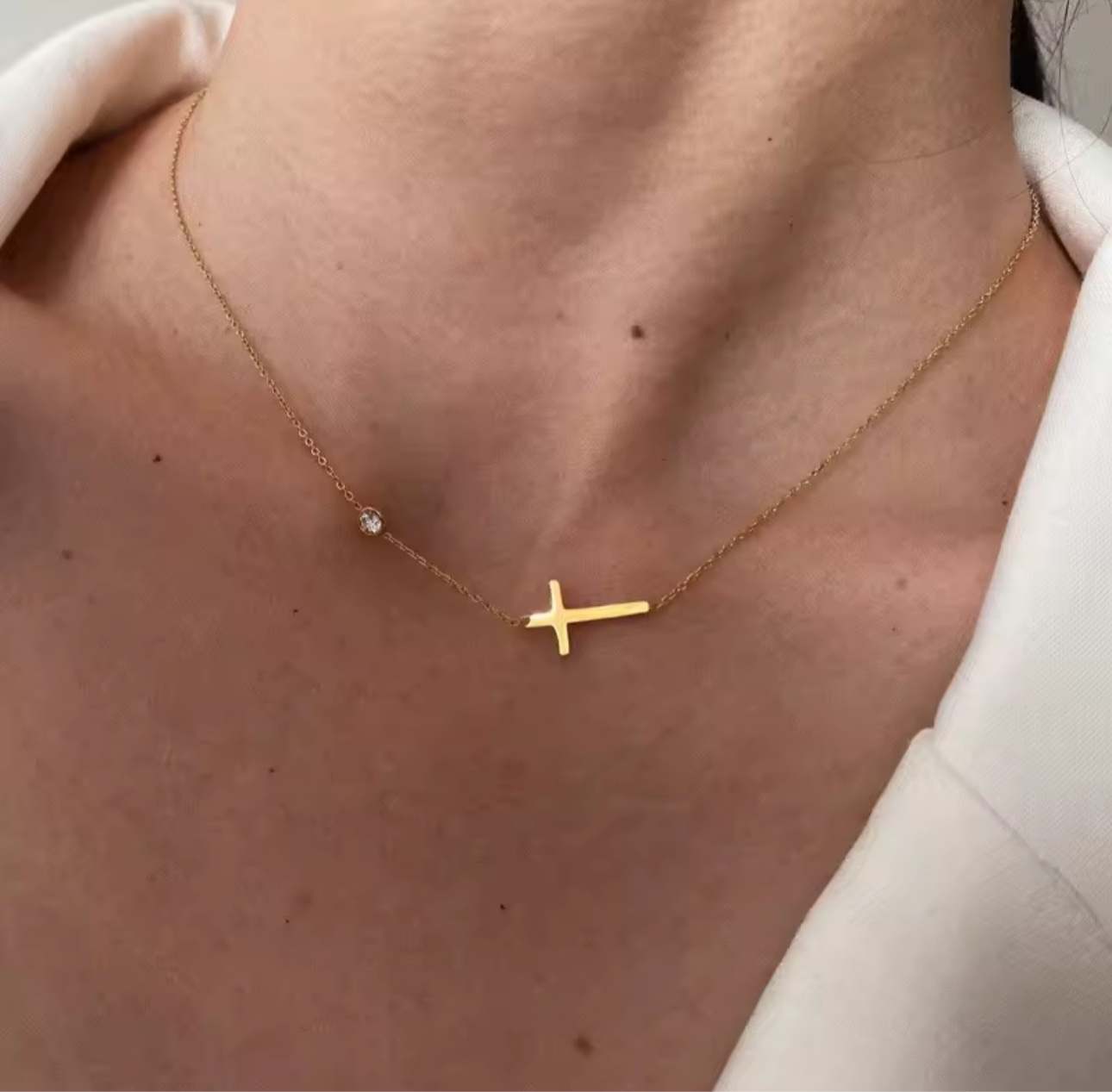 LISSE NECKLACE