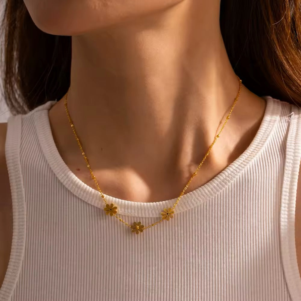BAJINI necklace