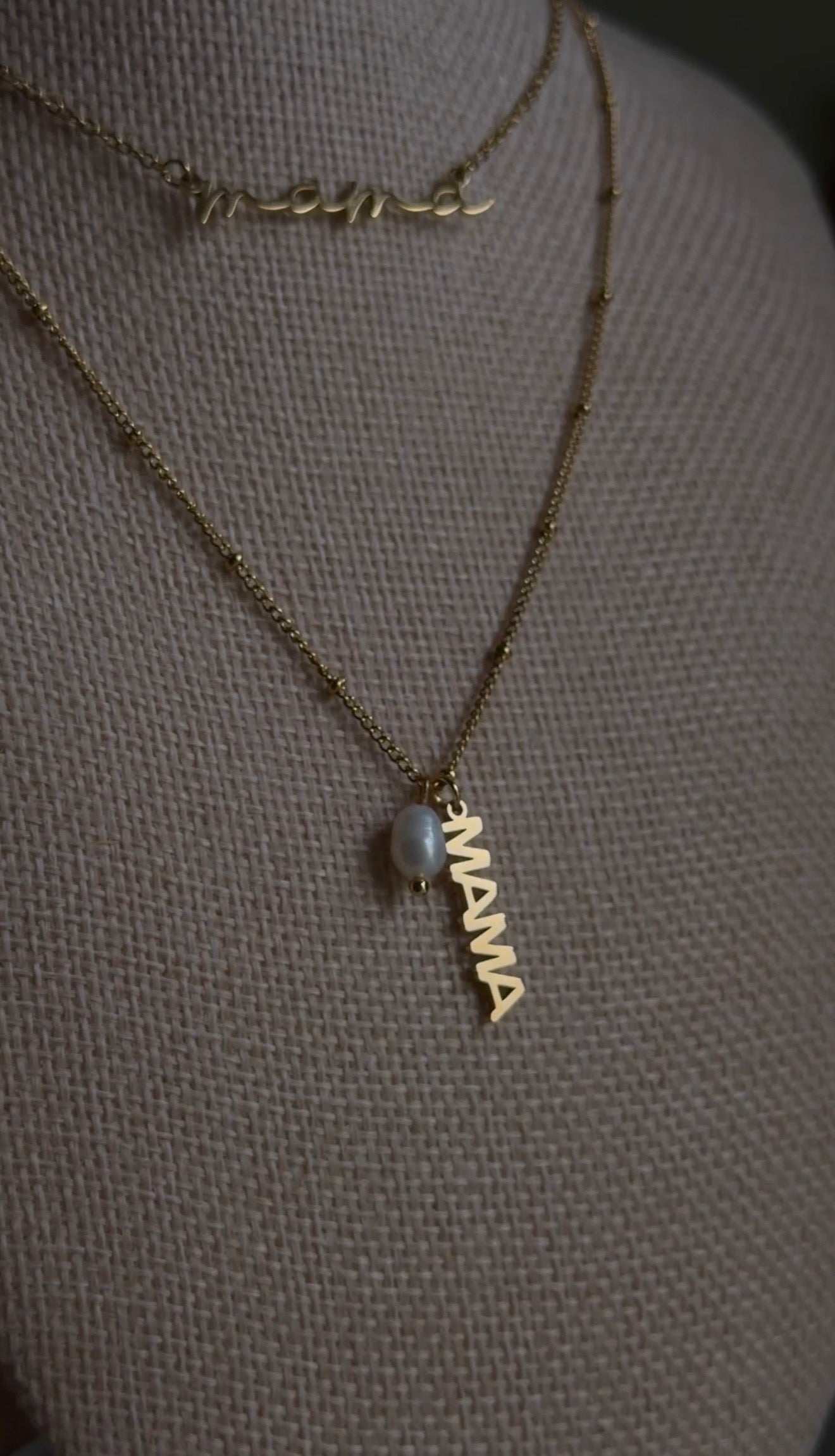 Reina Necklace