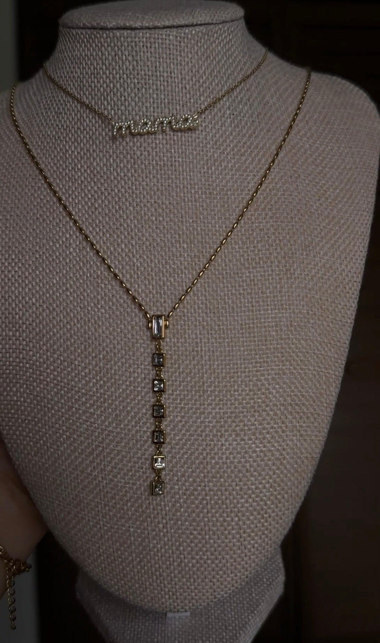 Elisa Necklace