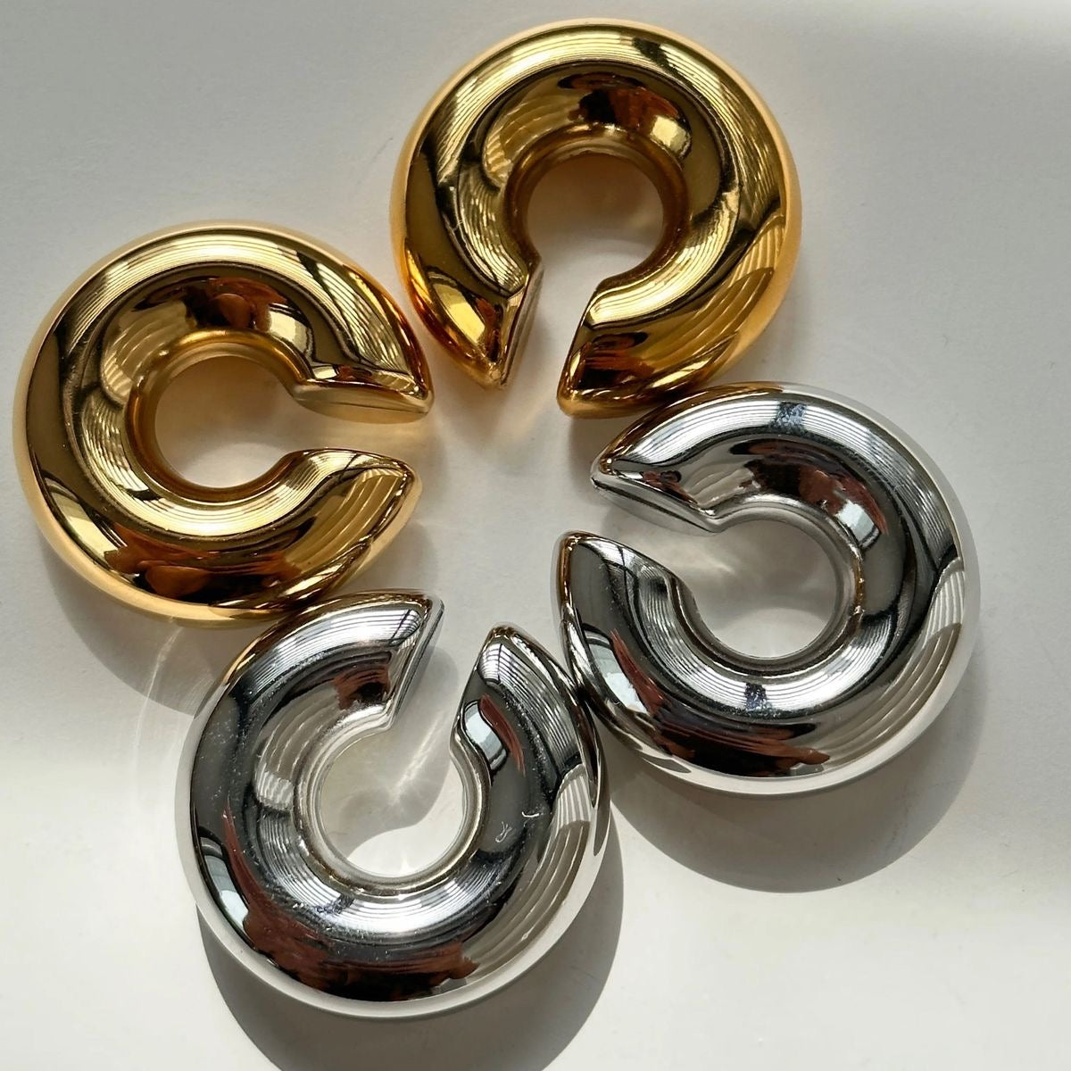 SERPENTINE EAR-CUFF(1)