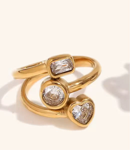 LIORA RING