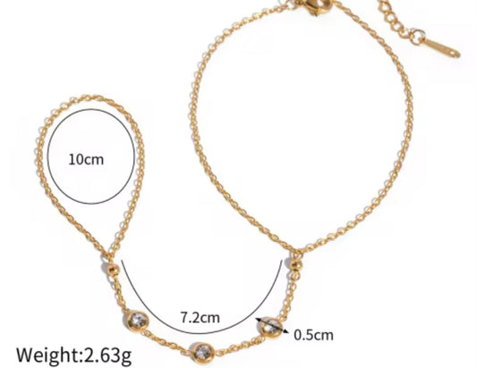 TIARA HAND CHAINS