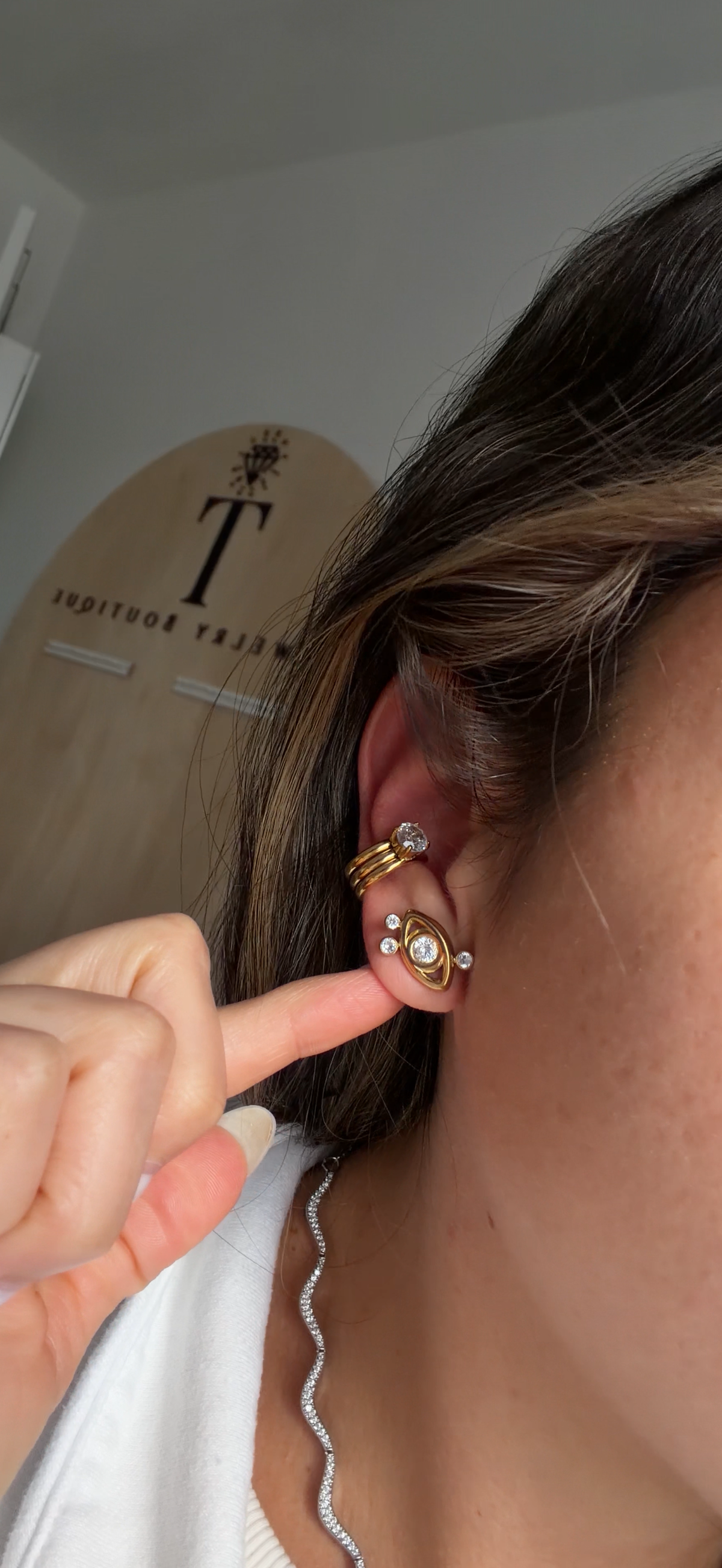 Leila Ear Cuff