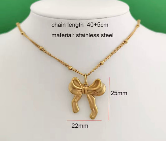 BOW NECKLACES