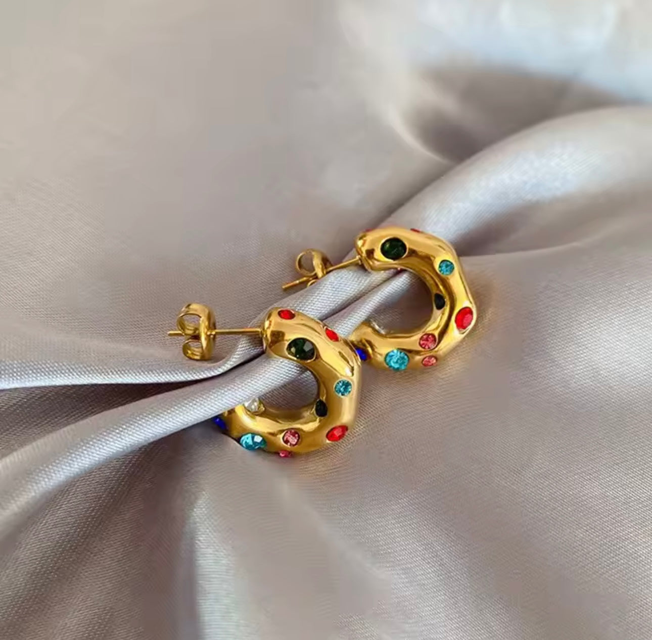 ADORA EARRINGS