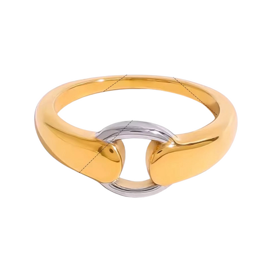 Carola Ring