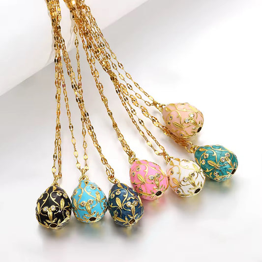 LUCKY EGG CHARM NECKLACE BLACK