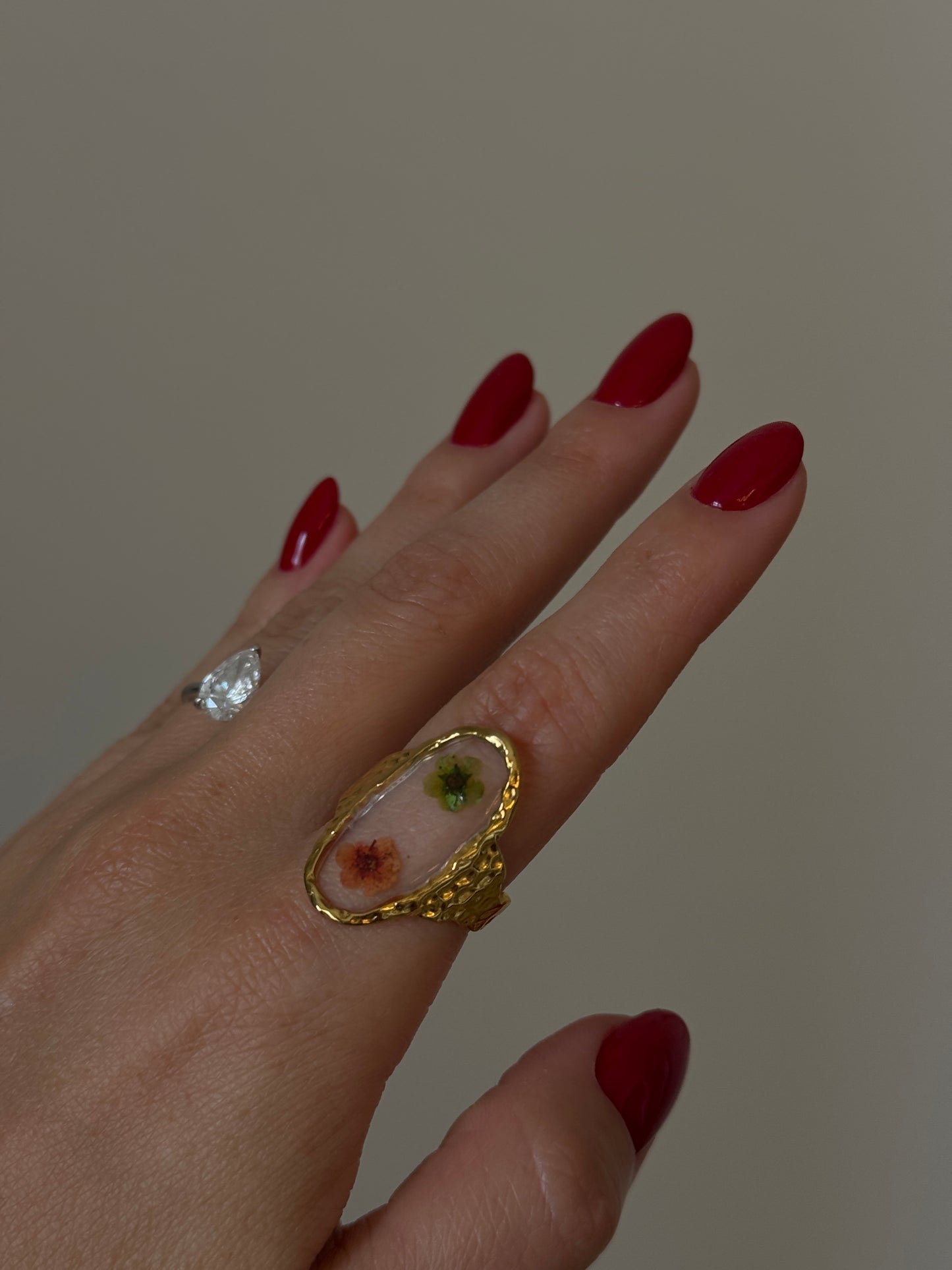 FLOWERS ring