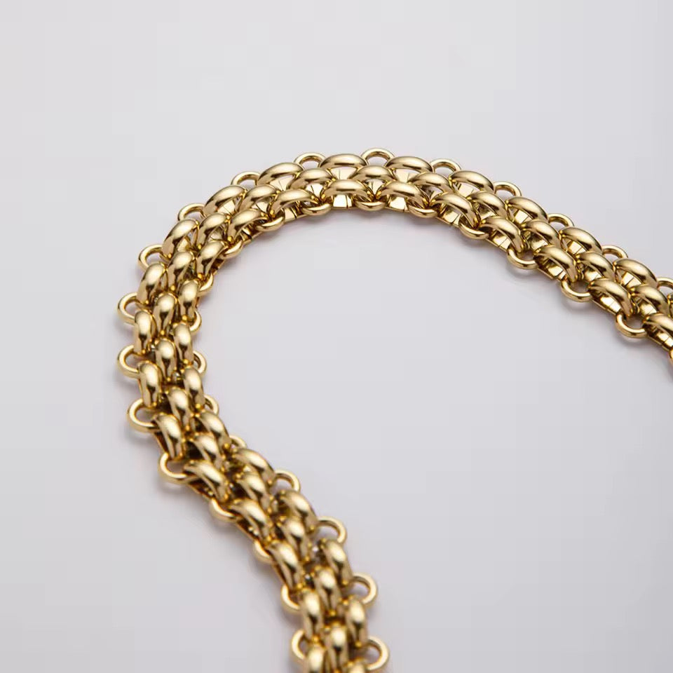 AMARA NECKLACES