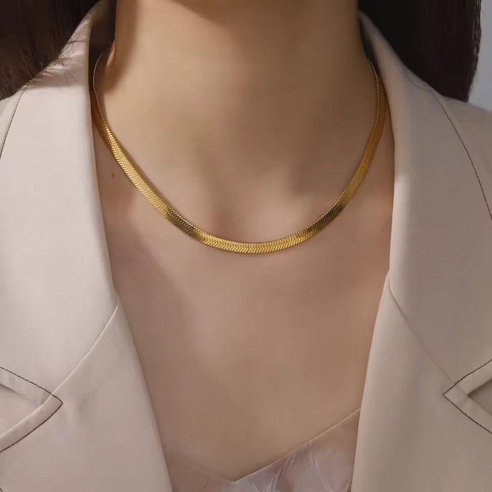 LURE NECKLACE 4mm 37cm