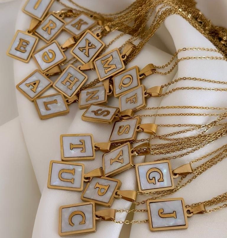 NOVARA NECKLACES