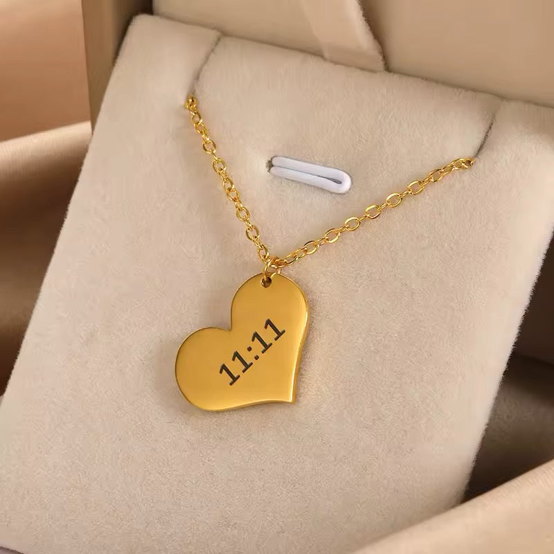 AURELIA NECKLACES