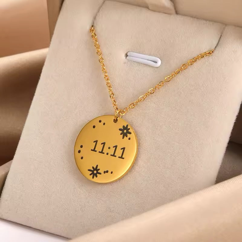 AURELIA NECKLACES