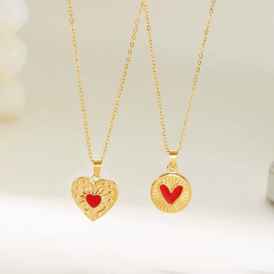 AMORE NECKLACE