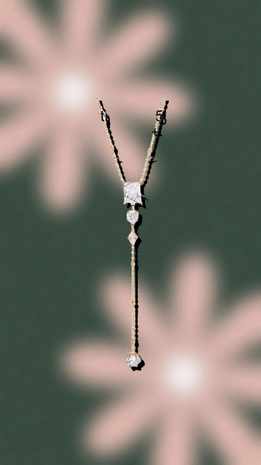 Reina Necklace