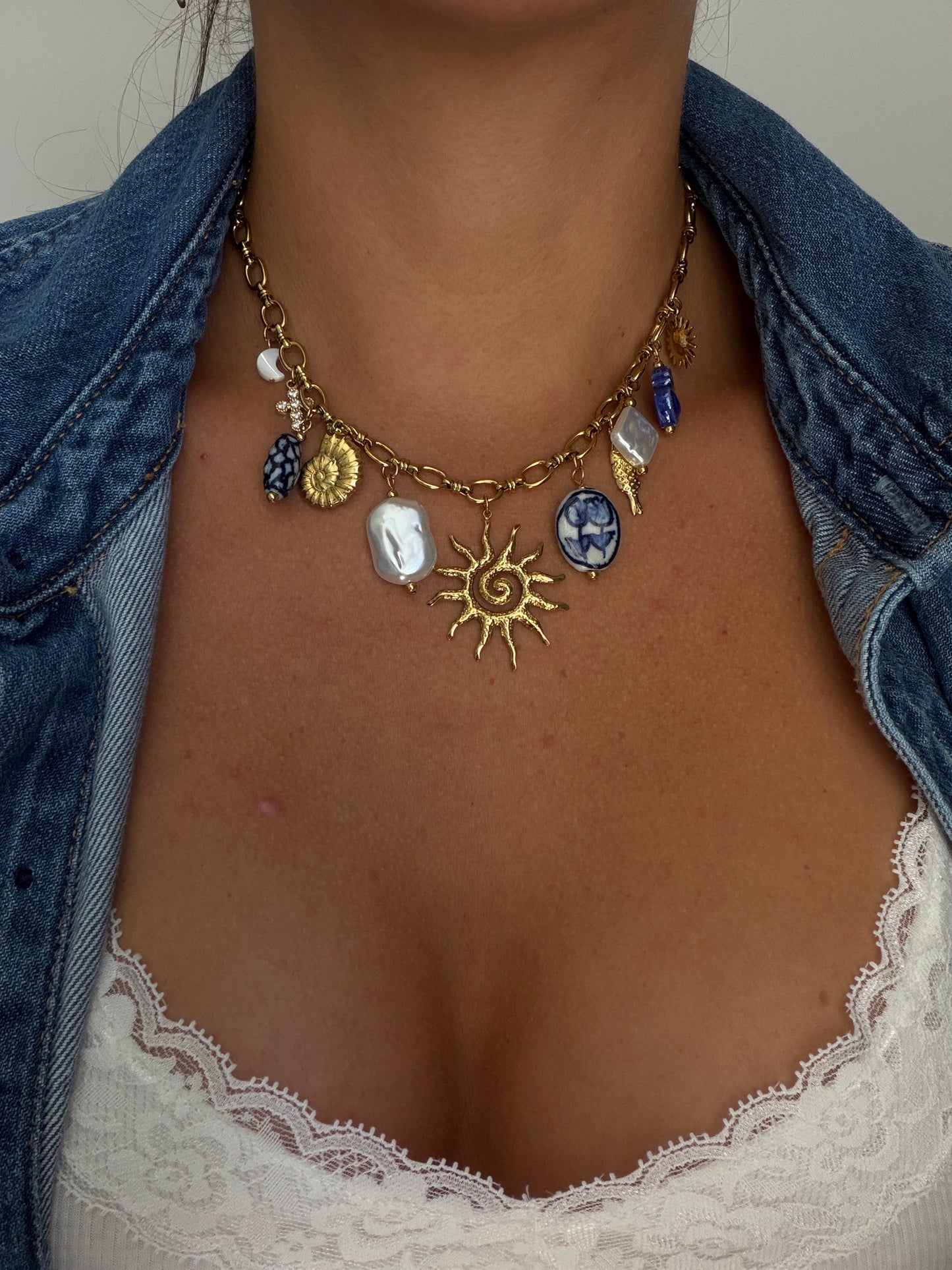 Santa Isabel Necklace