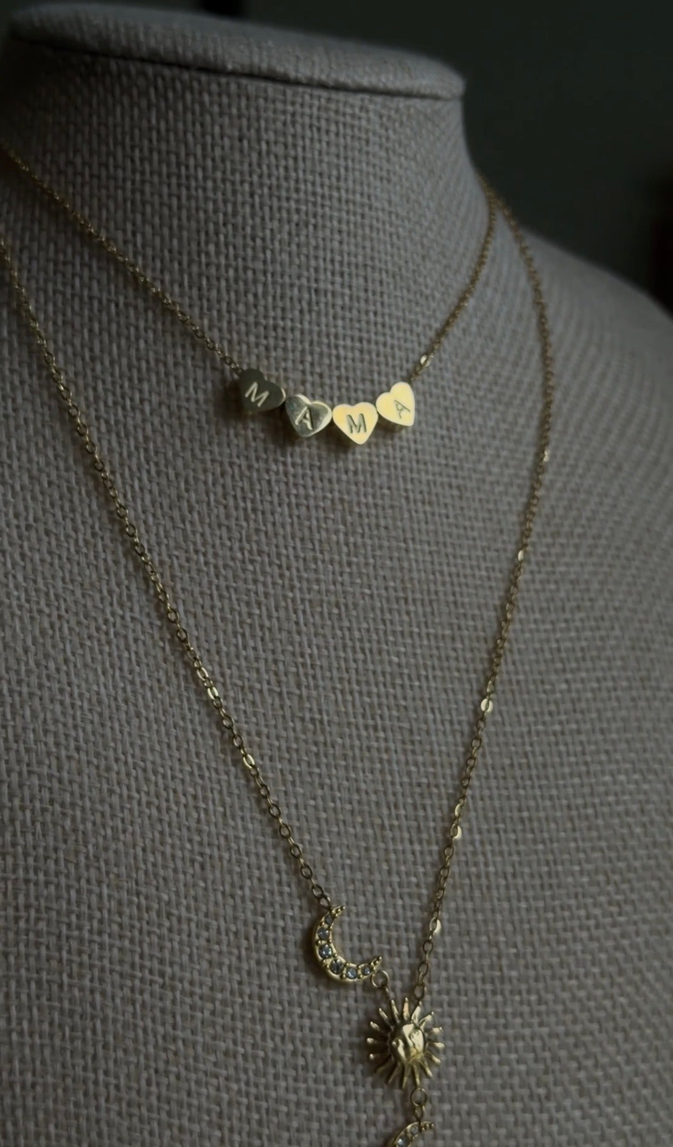 Amor de Mama Necklace