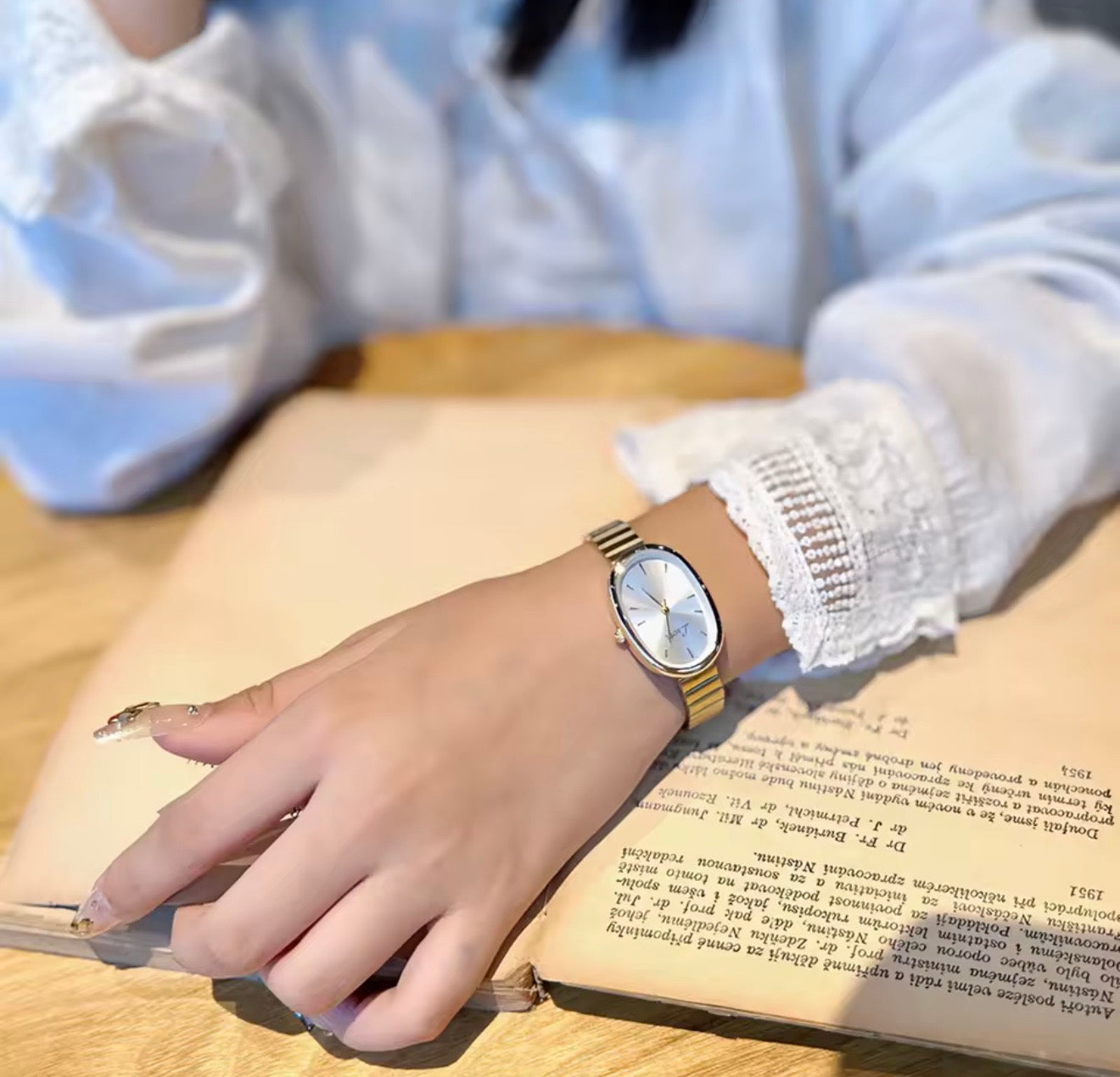 Mossera Watch