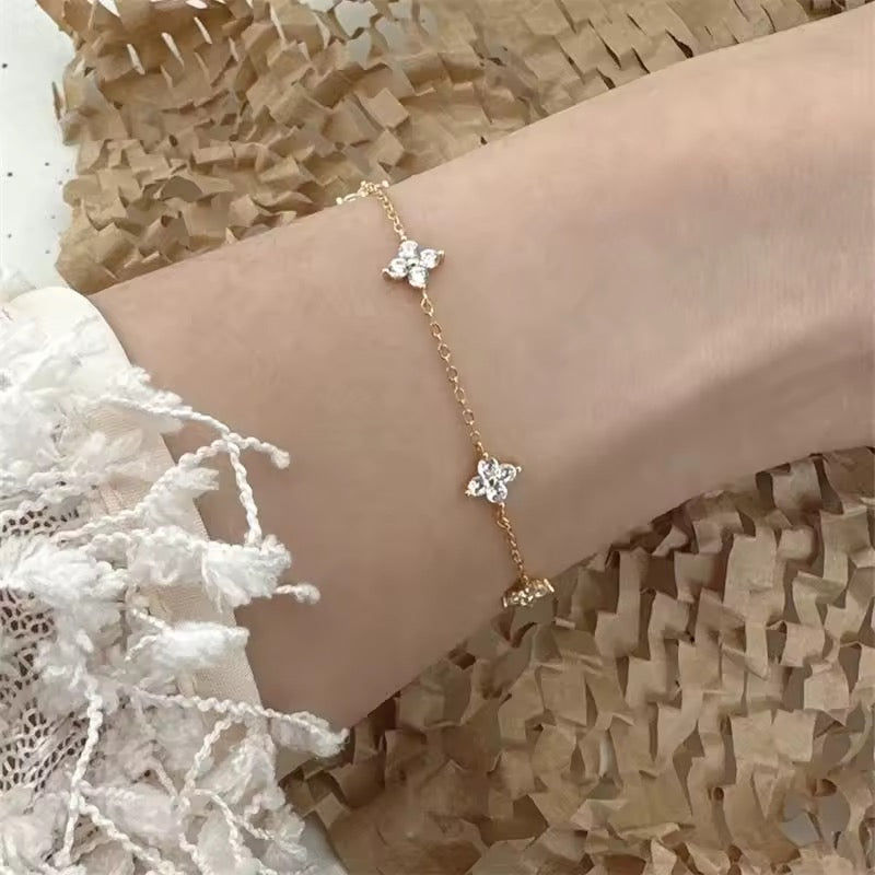 CLOVER BRACELET