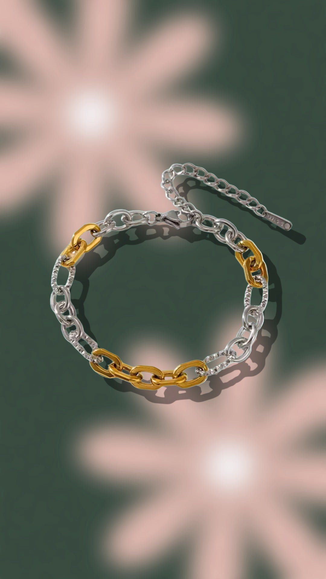 Ari Bracelet