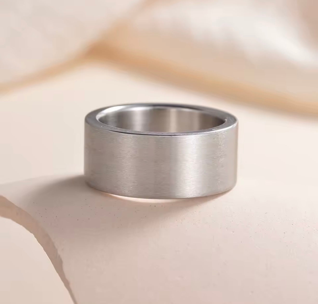 Element Ring