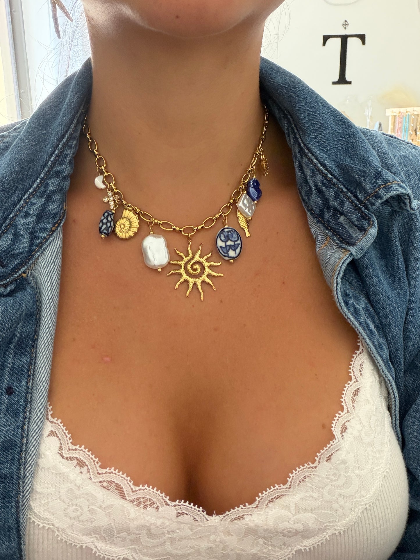 Santa Isabel Necklace