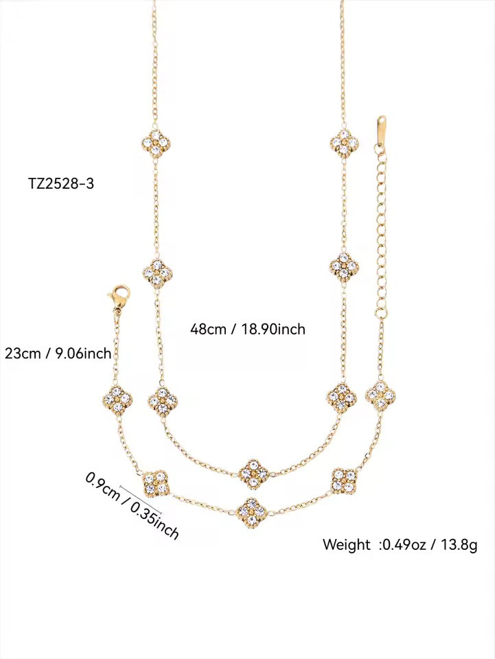 AURORA CLEAR SET with earrings