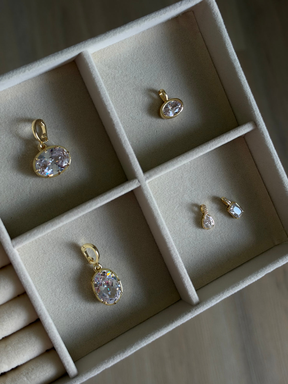 Viviana Pendant
