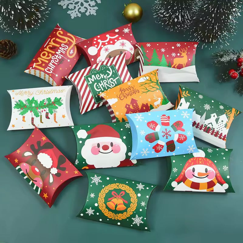 CHRISTMAS GIFT BAG FREE