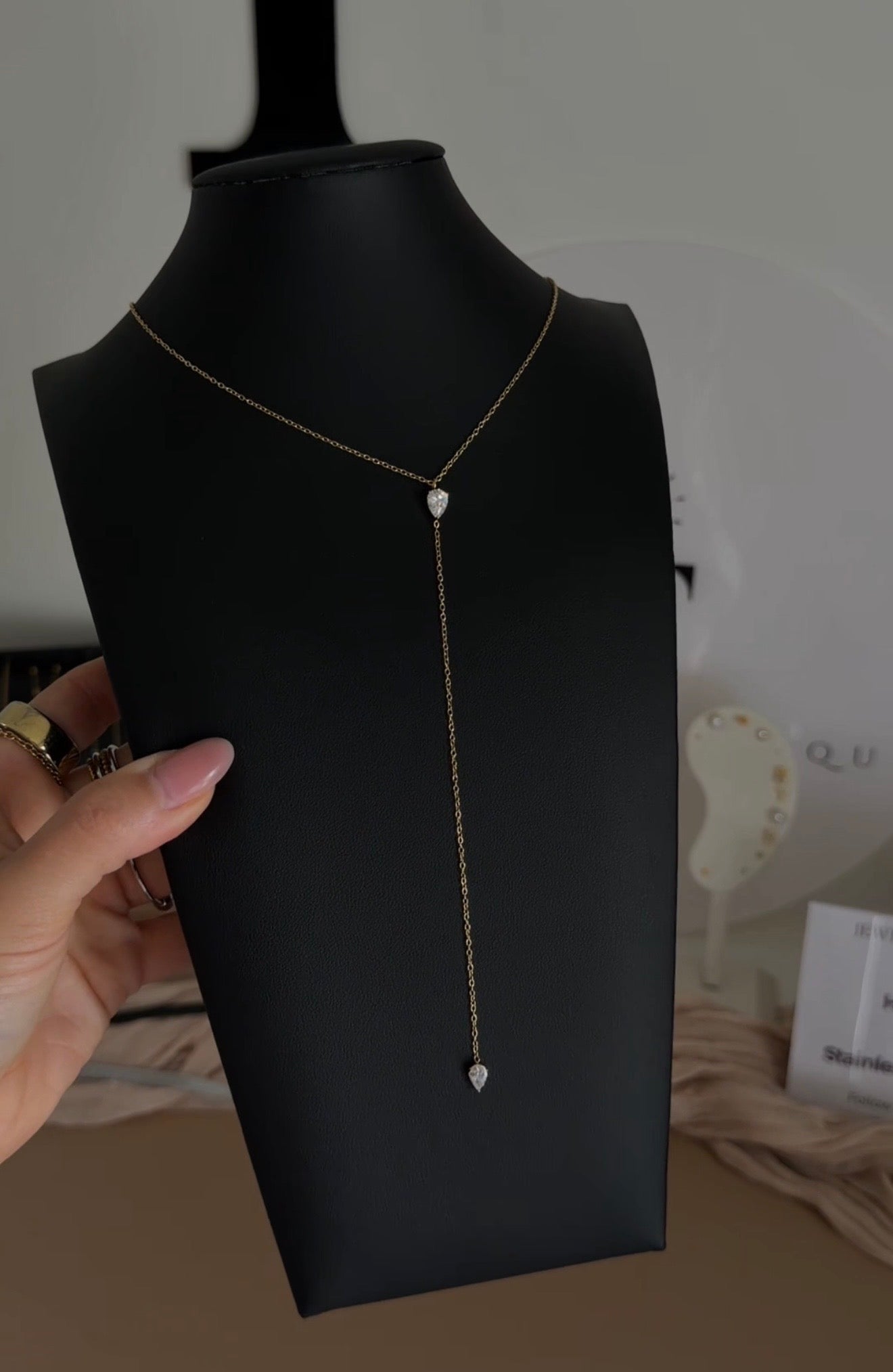 Loli Necklace