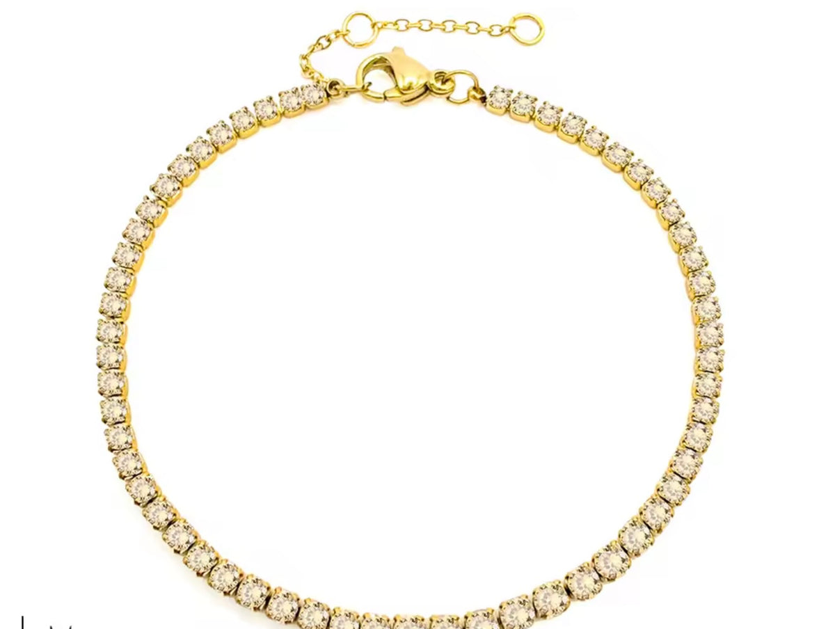 Liz tennis bracelet