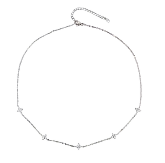 CLOVER NECKLACE