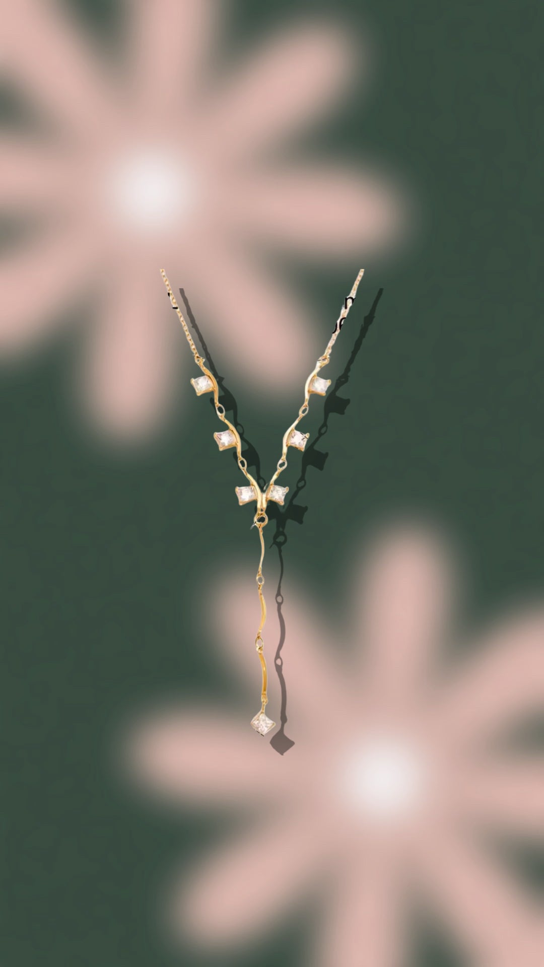 Kaia Necklace