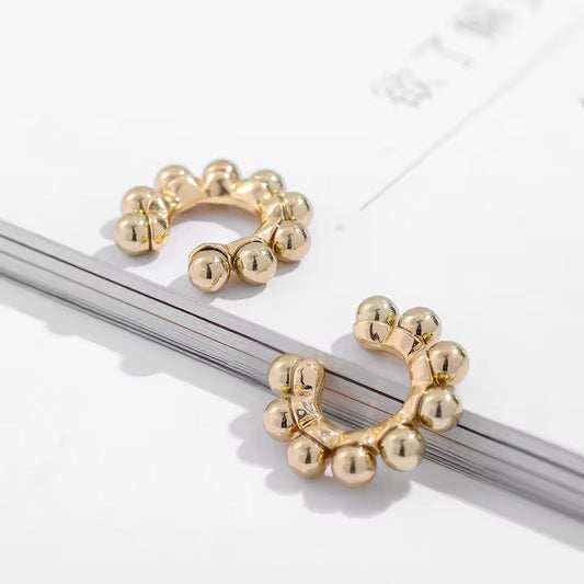 BEADS EAR-CUFF 1